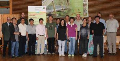 Chinesische Delegation zum Austausch mit der Forst Bild Holzkompetenzzentrum Rheinland